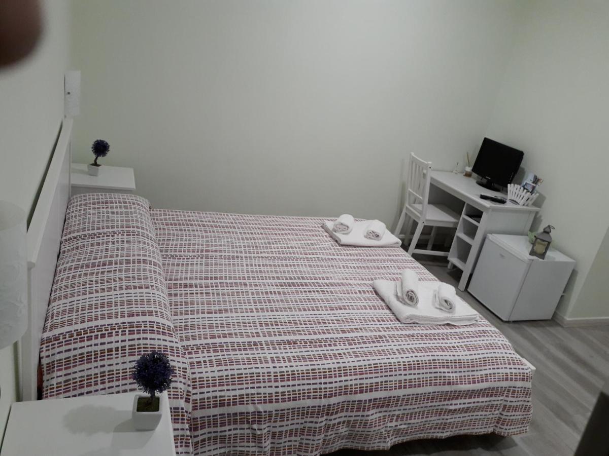 Hotel Casa Liberty à Mandello del Lario Extérieur photo