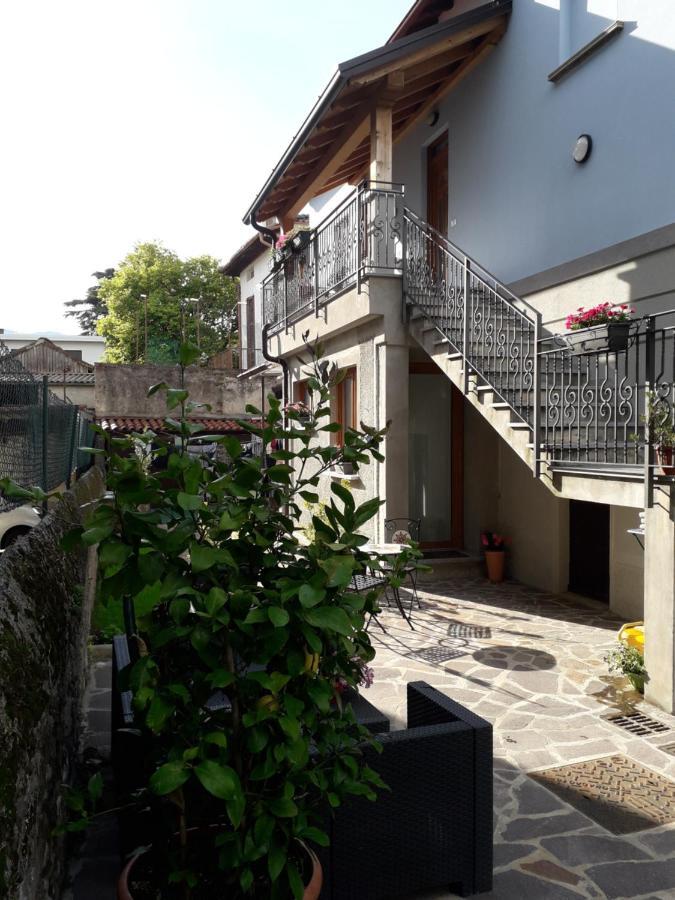 Hotel Casa Liberty à Mandello del Lario Extérieur photo